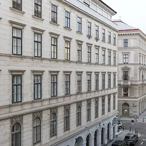 https://heart-of-city.vienna-besthotels.com